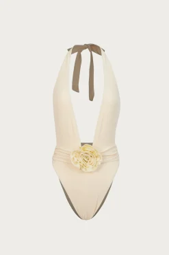 Rosette V One Piece
