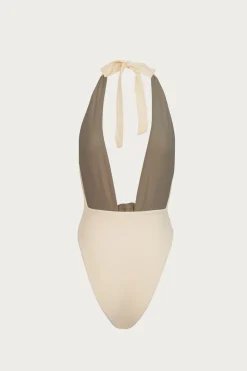 Rosette V One Piece